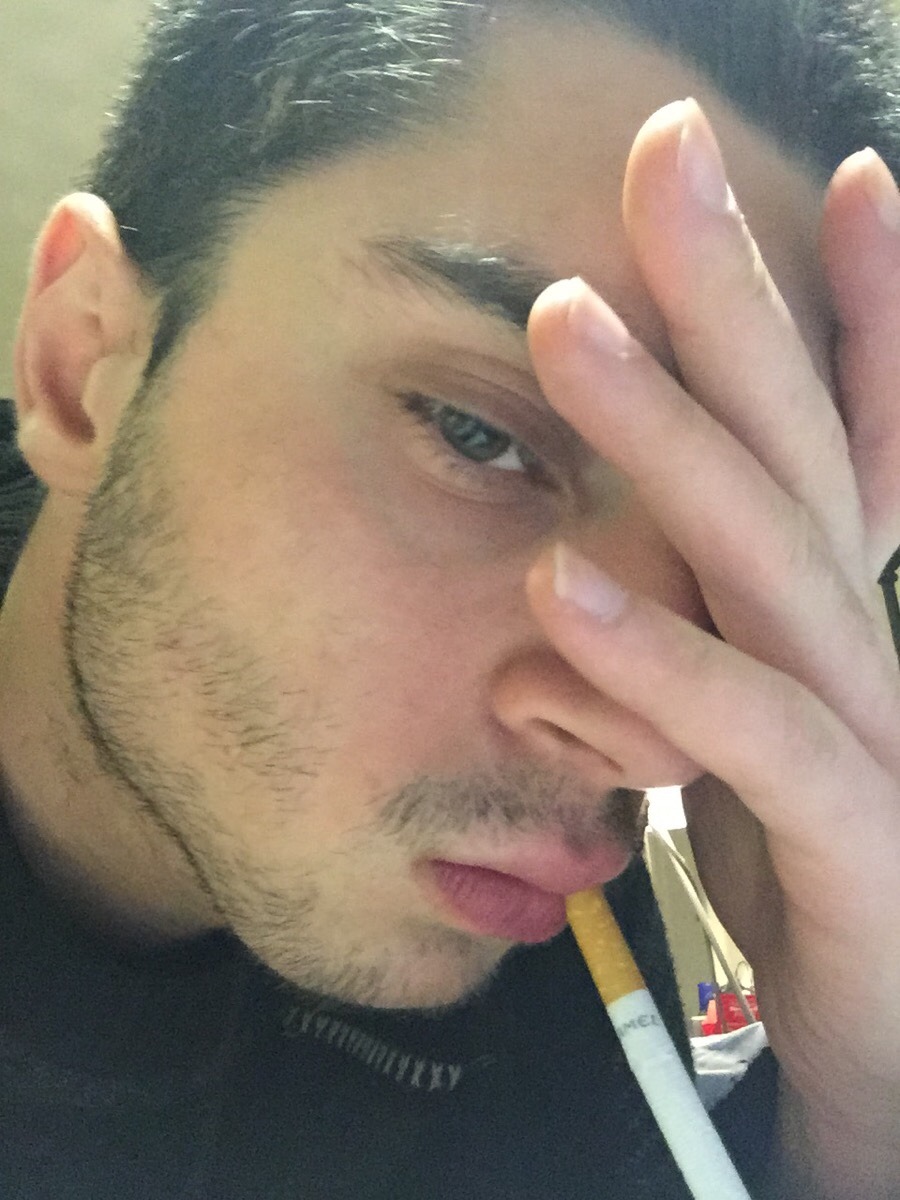 vaspour:  Please don’t ask me how many times I’ve tried to stop lol
