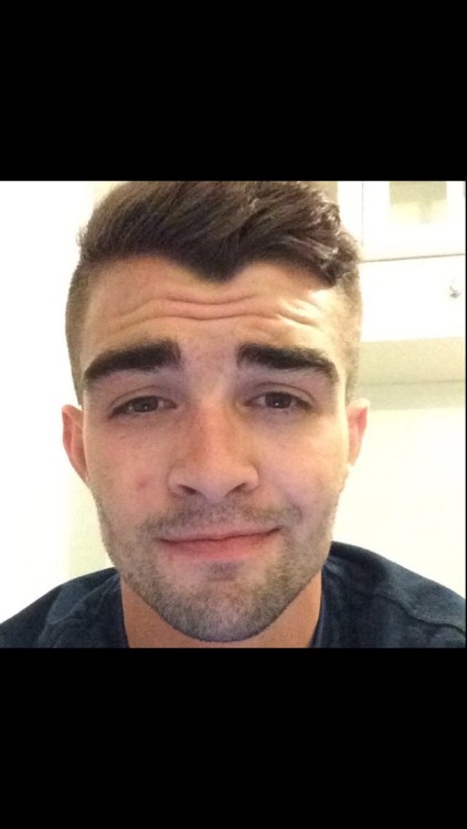 strightguysnude:  Be expecting more of the super hot hunk! And the full length videos of the gifs ;)