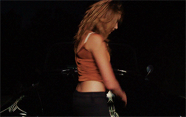 tumblr_on3425alqh1ryrrm3o6_400.gif