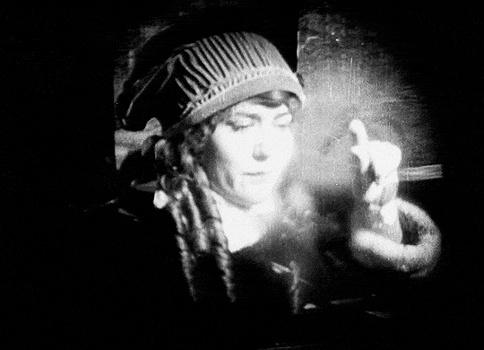 Mary Pickford In The Poor Little Rich Girl 1917 Tumblr Pics mary-pickford-in-the-poor-little-rich-girl-1917-tumblr-pics