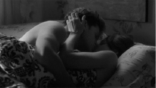 Cute black screaming makeout