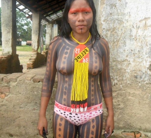 tribalbeauties:Tribal beauties