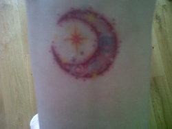 szpital-smierci:  pradar:my fake tattoo yep   /
