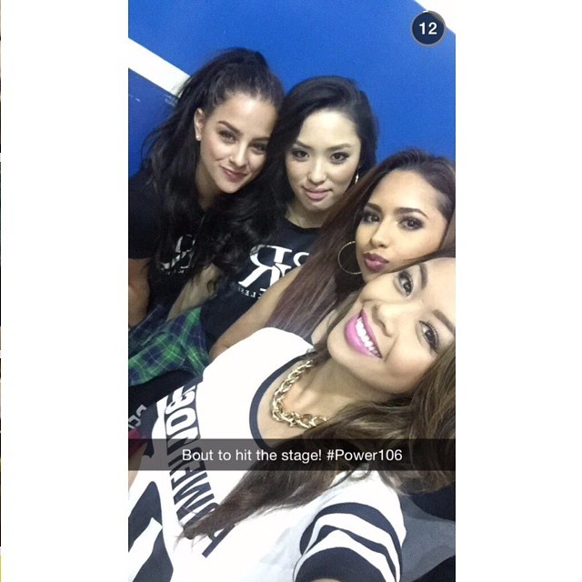 mizzjasminevillegasnewz:  Jasmine With Her Fans Last Night