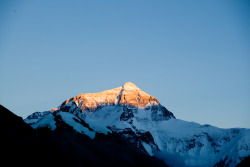 plizm:  Sunset of Mt Everest, 2010Vivienne Chan