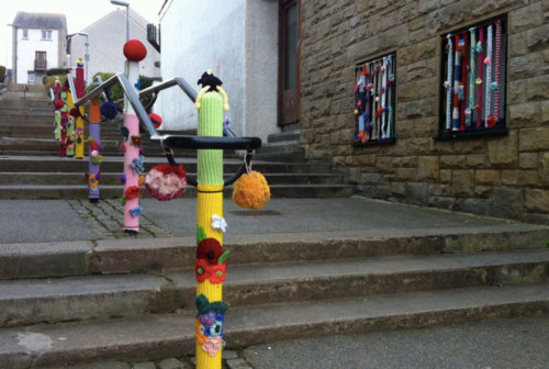 ultrafacts:    104-year-old great-grandmother Grace Brett just might be the oldest street artist in the world. She yarn-bombed her town with the help of the Souter Stormers, a secretive group of ‘yarnstormers’ that recently yarn-bombed 46 landmarks