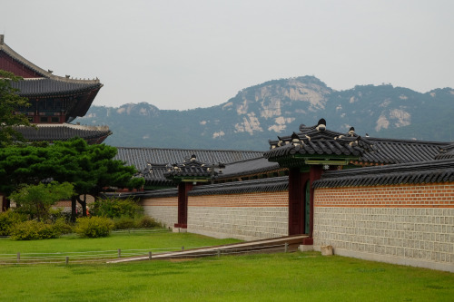 景福宮 Gyeongbokgung Palace, Seoul, Korea “Palace Greatly Blessed by Heaven”