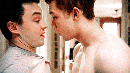 gaypornify:  more hot gay porn photos and videos here