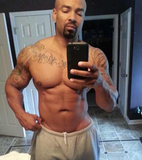 thickboyswag:  Mr.LUCIOUS ATL STRIPPER 