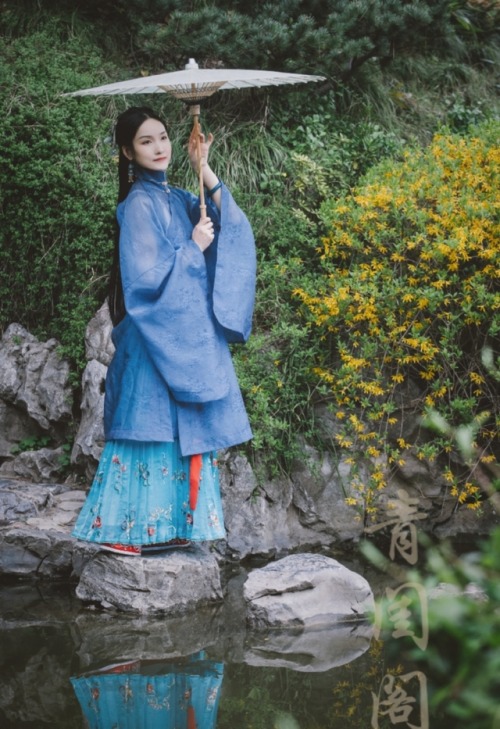 Chinese hanfu by 青闺阁