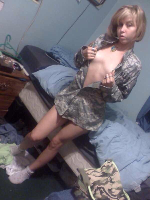 Amateurlovin: Cute little rosebud, mama!  Enjoy more amateurs having fun at www.amateurlovin.tumblr.com.