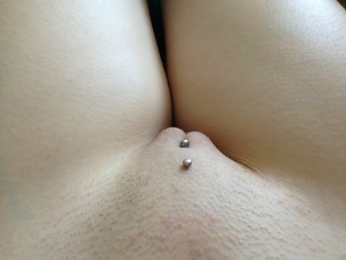 pussymodsgalore  Original poster said: “Pardon the horrible shaving job, but look, my less than 42 hours old Christina piercing!”. Lovely new Christina piercing, the shaving job looks OK to me, just as it should be, clean shaven! 