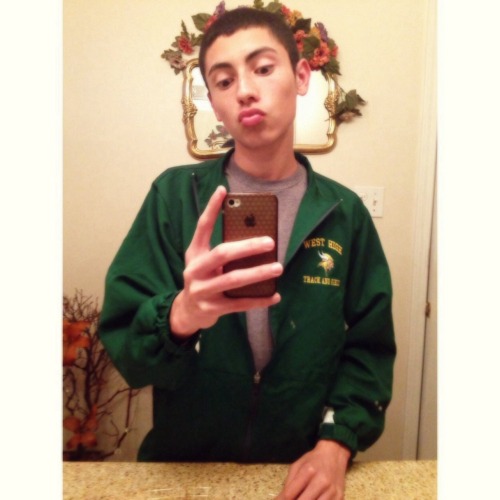 sexy1a2:  lolmaoroflbbqomg:  Daniel   Papi