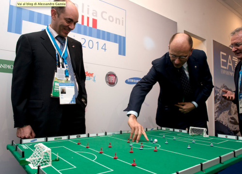 Enrico Letta che il Subbuteo è il suo sport estremo