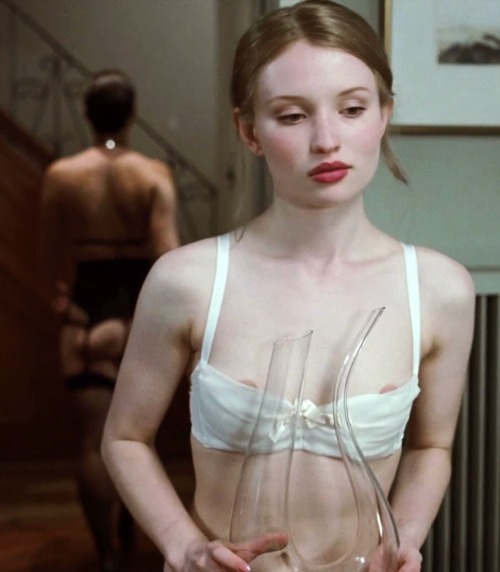 trash-cola: Emily Browning in ‘Sleeping Beauty’ (2011)