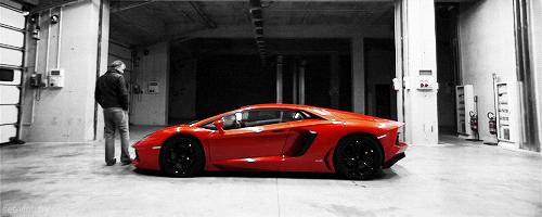 wowitztony:  topgearaddiction:  Getting their cars psyched!  that mclaren and noble