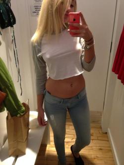 kgubernat:  Krista, 26 is Online nowFuck