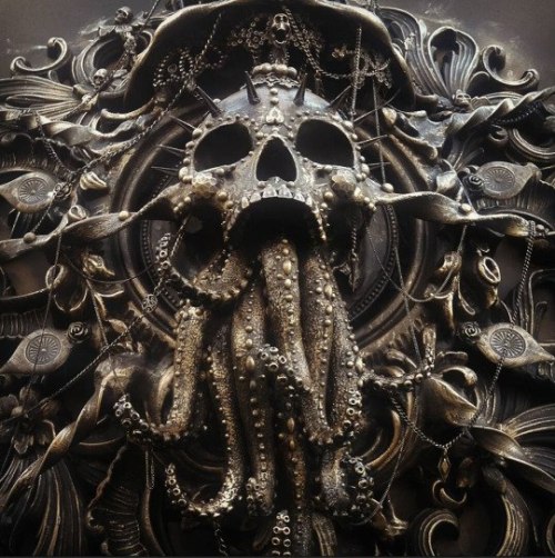 socialpsychopathblr:Cthulhu sculpture by Cam Rackam