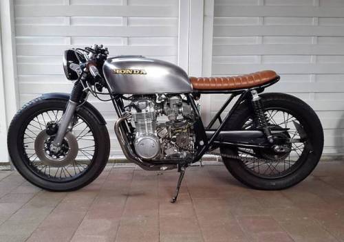 &hellip;still in love Blog:550moto.com #fivefiftymoto #550moto #hondacb #hondacaferacer #cb550k3 #c