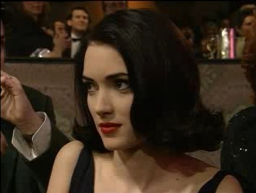 classypain:  I wished I could be so beautiful like winona 