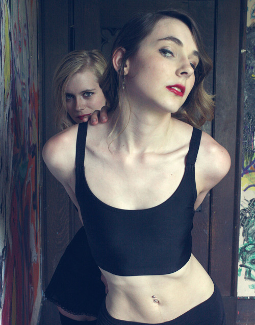 boydx:Daria and Chellie 1