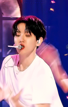 BAEKHYUNPineapple Slice, 240908