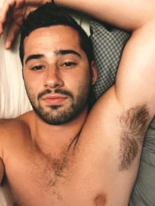 studlypits - StudlyPits