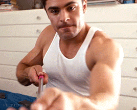 itsalekzmx:  Zac gets a selfie stick 