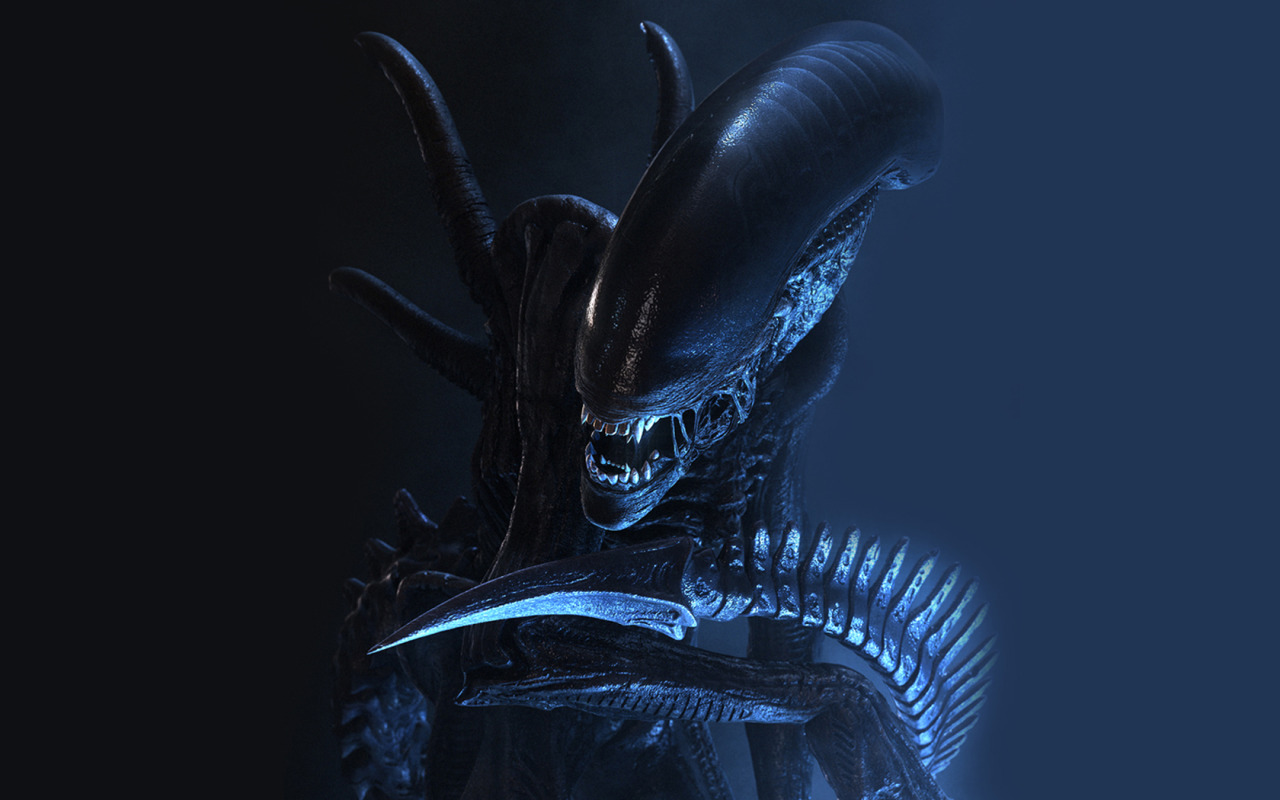 machineraptor:  Aliens &lt;3 