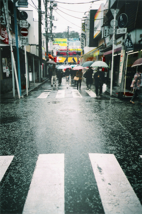 여전히 서
