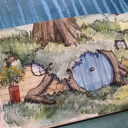 eldamaranquendi:Hobbits`home by https://www.instagram.com/sarahburnsstudio/