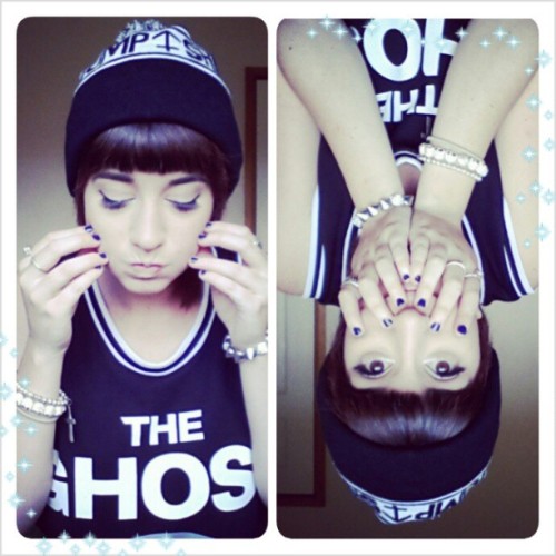 aashketchumm:  A little too excited for tonight. ♥
