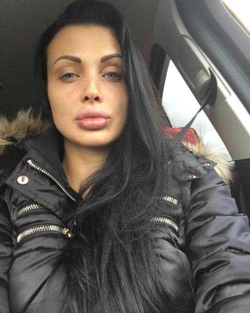 by alettaoceanxxxx_ adult photos