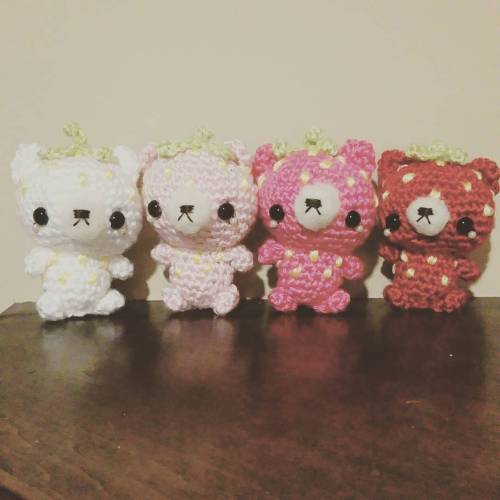 Straw'bear'ries! #amigurumi #kawaii #crochet #amigurumis #crocheted #handmadeyyc #yyc #yyccraft #han