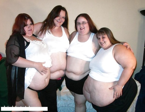 bigssbbwgirl: Wanna fuck a horny BBW? - CLICK HERE! All so sexy