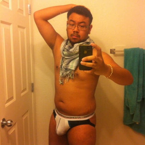 chesterlepanda:  Wore them to school hahaha sorry to the other students who saw it when I bent down >:) not the best body but I’ll work what I got :) 