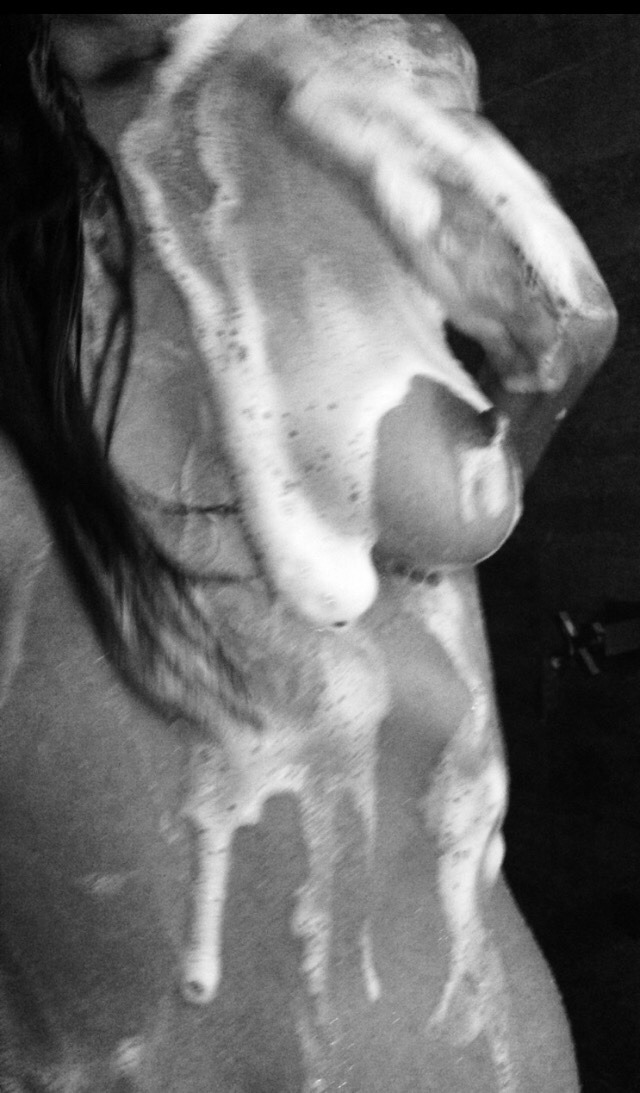 valentinarossi6969:  maodexter123:  feistylittleleopard:  Wow! The angles, the soapy