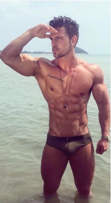 fitmen1:  Joss Mooney 