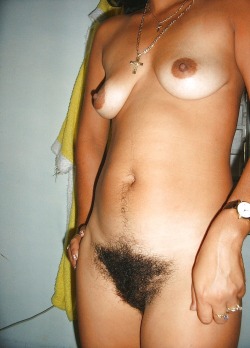 mastermind1967:  thenaturalright:  Always free reblog  What a P E R F E C T black hairy bush!!! 