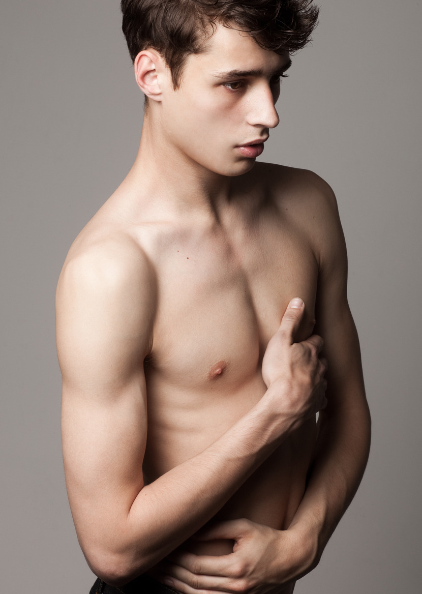 taur:  Adrien Sahores