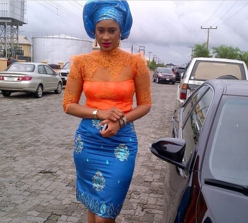 afrikanattire:   ig @dsanjy 