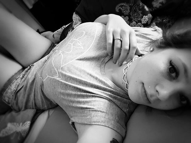 Naked Girlfriends
