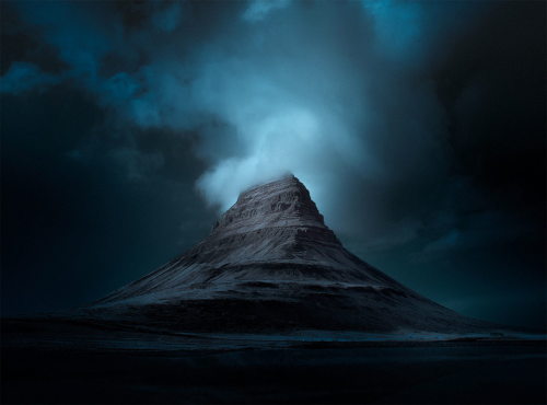 Kirkjufell by Andy Lee.(via 500px / ⁜ kirkjufell by Andy Lee)