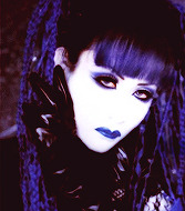 memoiredx:  MALICE MIZER members  →Mana on guitar (1992-2001)  