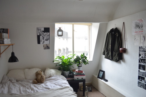 inhalers:  my room is now 100% perfect ♡