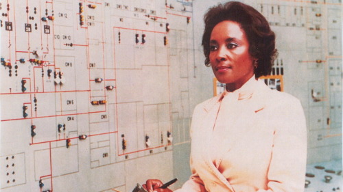 femininefreak:Annie Easley helped make modern spaceflight possible“Few people are brilliant en