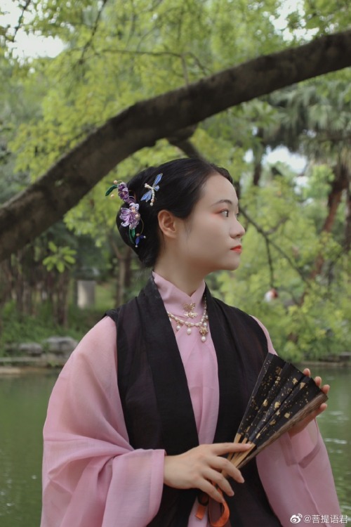 hanfugallery:hairstyles and hair accessories for chinese hanfu 