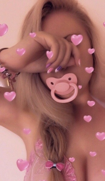 alexis9333:  Teach me how to be a big girl, Daddy. 