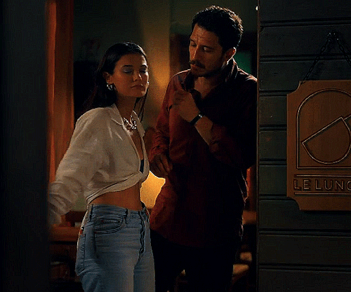 Pınar Deniz and Uraz Kaygılaroğlu In Aktris, Episode 1.04 