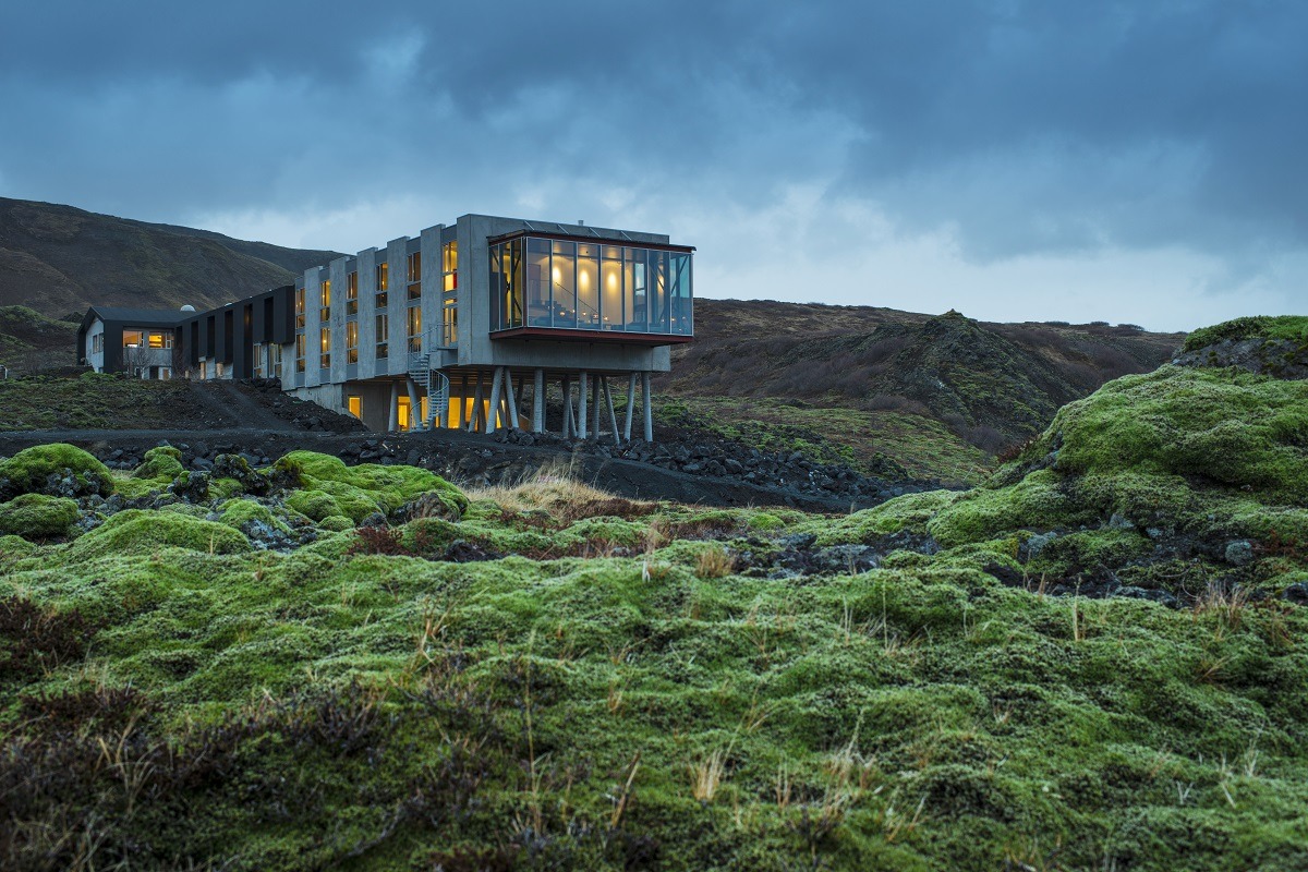  ION Luxury Adventure Hotel 